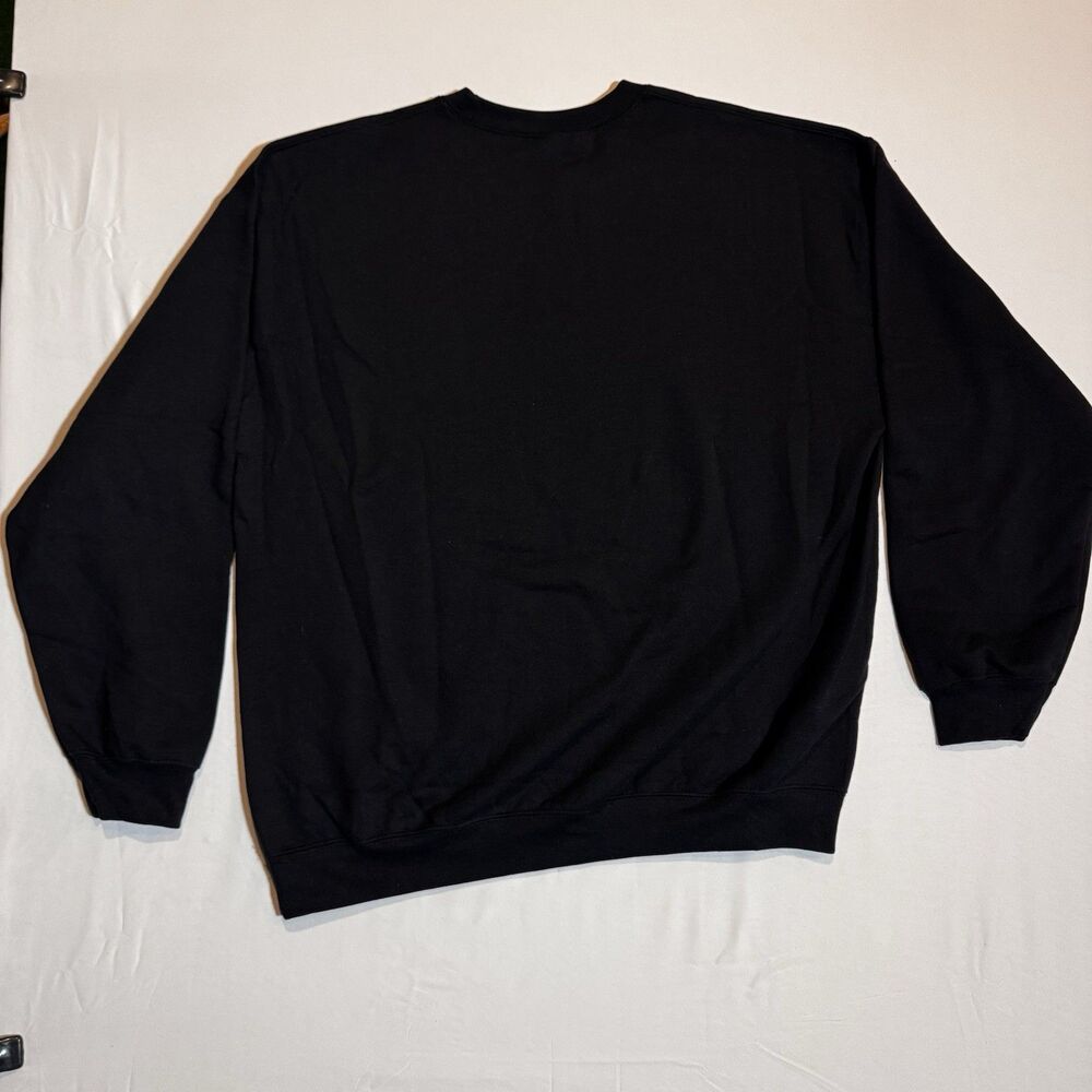 Boston Celtics Crewneck Unisex XL NBA Long Sleeved Streetwear Fan Apparel NEW - Picture 2 of 5